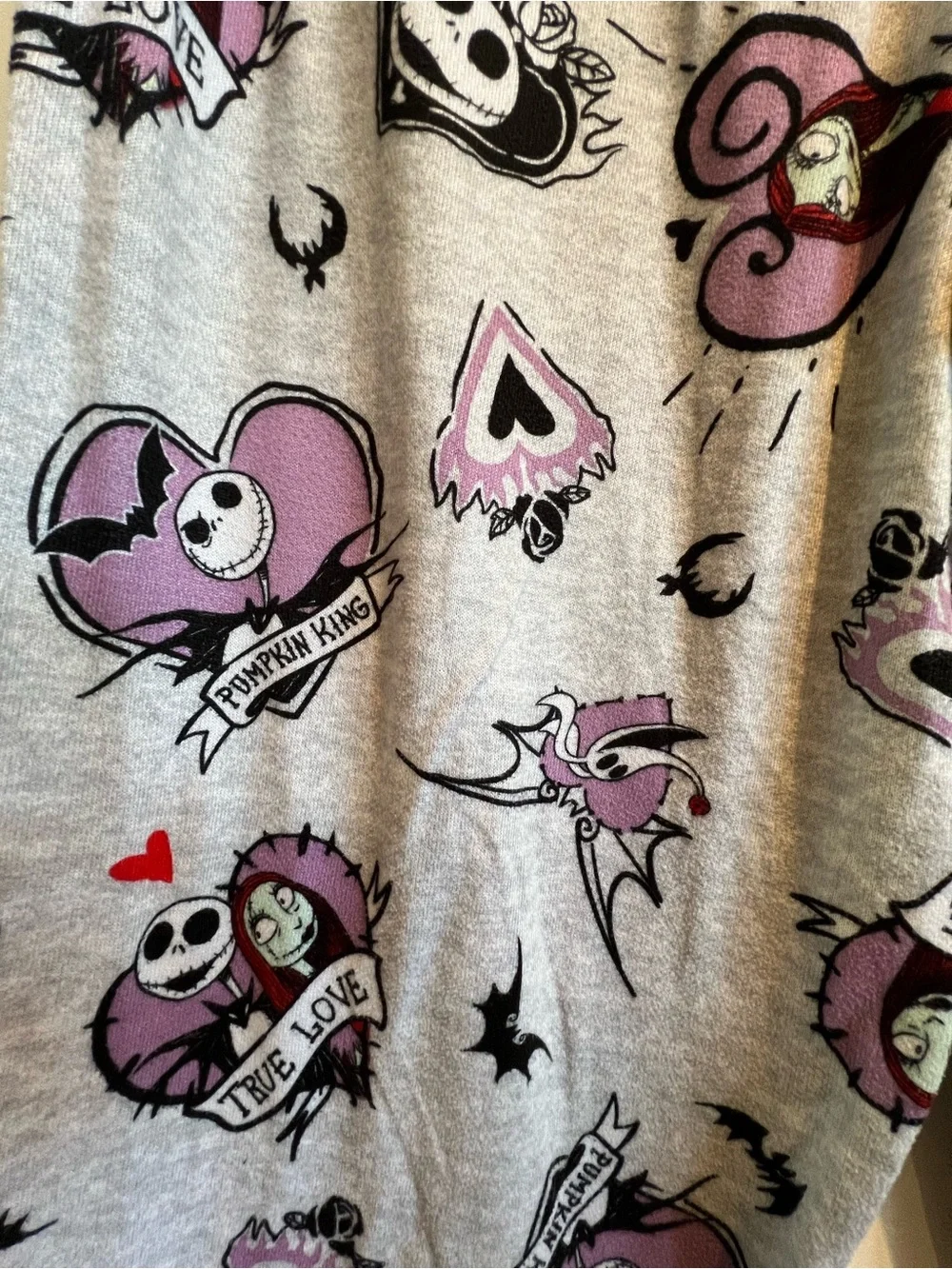 2 Pc PJ Set 💜🖤Disney’s Nightmare B4 Christmas Pants w Pockets & a Black tee - Picture 5 of 12